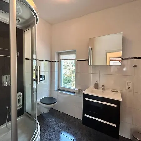 Aussergewoehnliches Scheunen-loft Apartman Kehrig