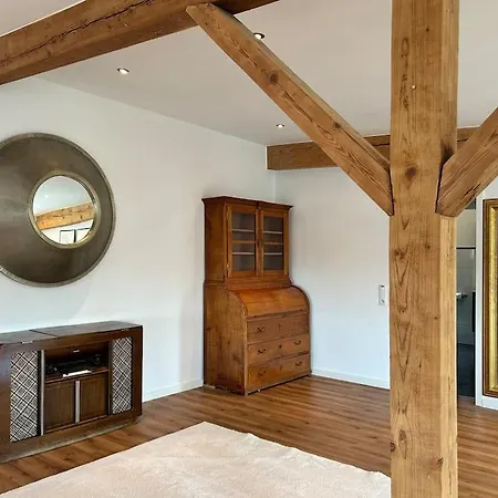 Aussergewoehnliches Scheunen-loft * Kehrig